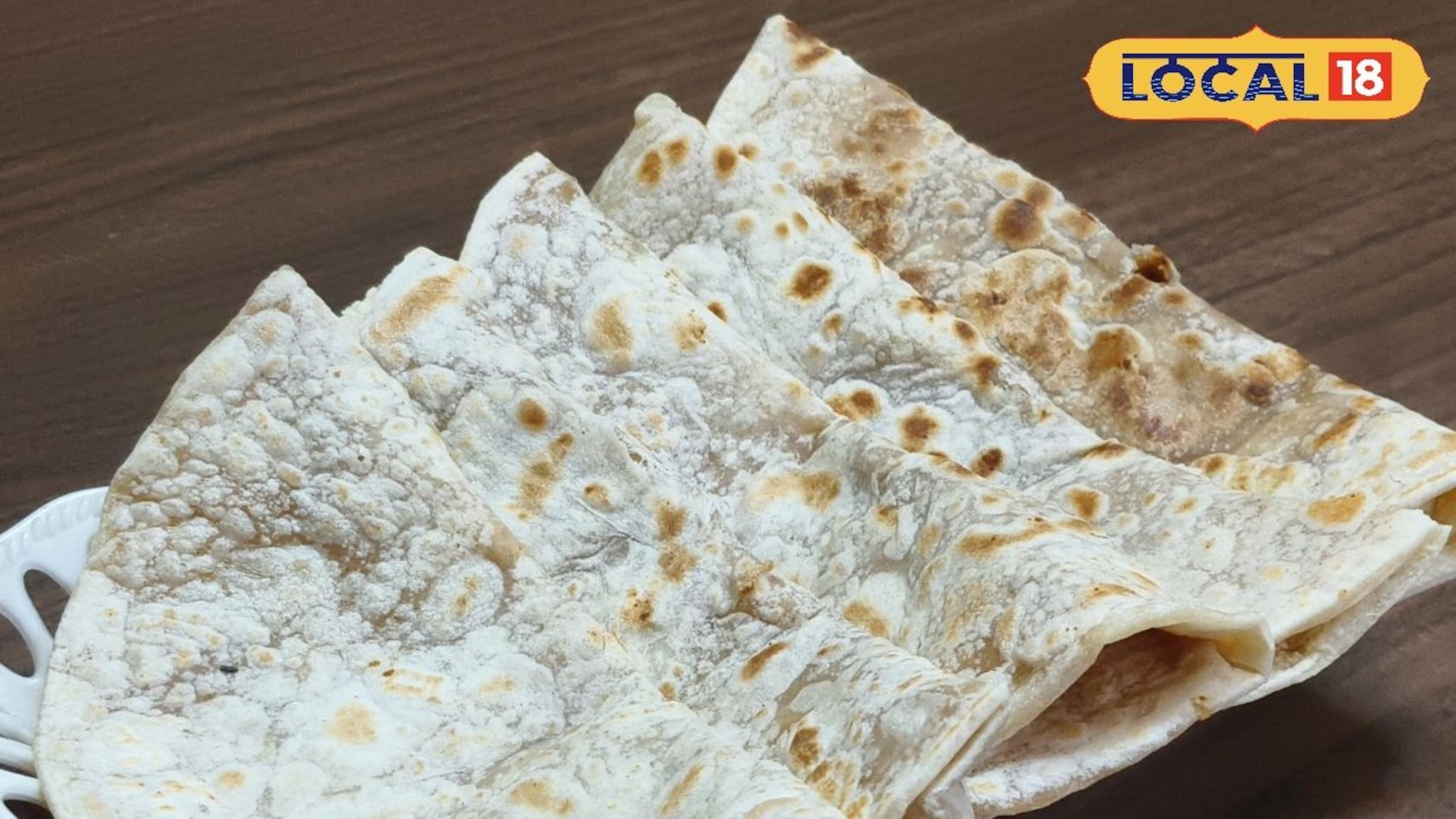 हिवाळ्यात आरोग्यासाठी बेस्ट डिश, 10 मिनिटांत बनवा तिळाची पोळी, संपूर्ण रेसिपी VIDEO