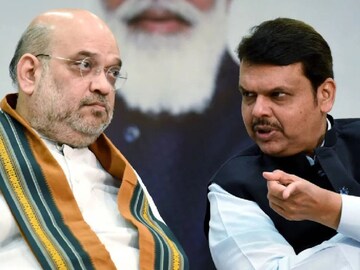 दिल्लीत मोठी घडामोड, शाहांची भेट न घेता फडणवीस मुंबईत परतले, कारण काय?