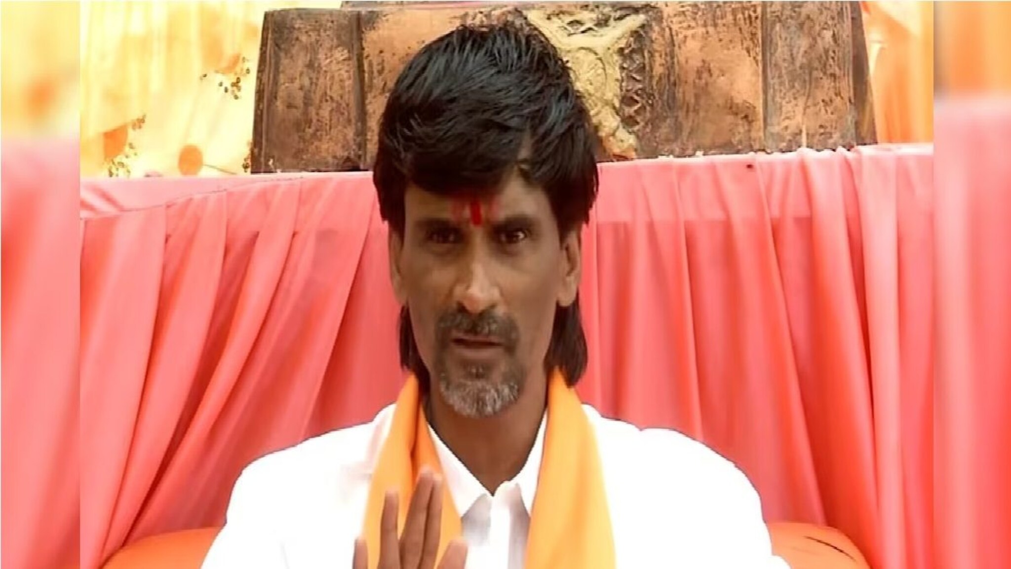 Manoj Jarange : 'मराठ्यांनो ताकद दाखवा', मनोज जरांगेंनी शड्डू ठोकला, मराठा आरक्षणाचे आंदोलन पुन्हा पेटणार!