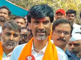 ''हिंदू खतरे में म्हणायचं अन् मराठ्यांना..'', मनोज जरांगेंचे महायुतीवर टीकास्त्र