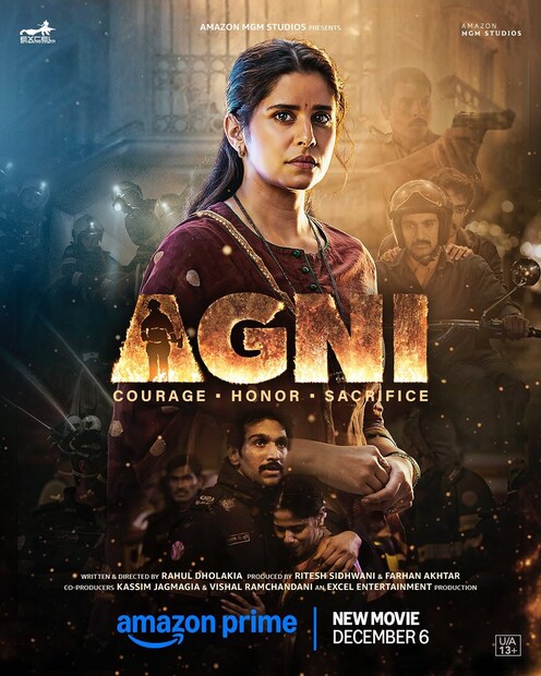 अग्निशमन दलातील अधिकारी विठ्ठल आणि त्याचा तापट मेहुणा समित, मुंबईतल्या आगीच्या रहस्यमय घटनांचा उलगडा कसा करतात हे 'अग्नी' दाखवण्यात येणार आहे.