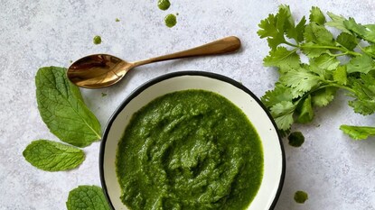 प्रतिकात्मक फोटो : हिरवी चटणी ठेवेल अनेक आजारांना दूर प्रतिकात्मक फोटो : हिरवी चटणी ठेवेल अनेक आजारांना दूर