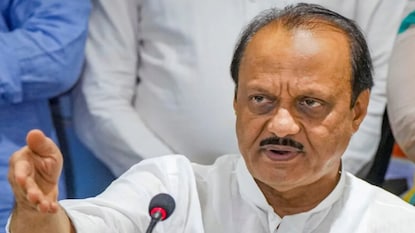 अजित पवारांचा मोठा गौप्यस्फोट अजित पवारांचा मोठा गौप्यस्फोट