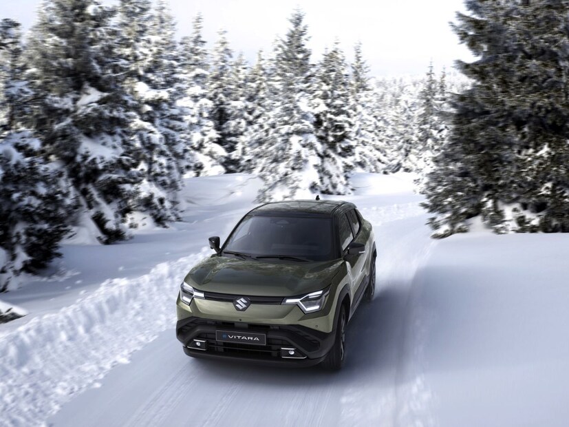  ही कार किती रेंज देईल, याबद्दलची नेमकी माहिती अद्याप कंपनीने जाहीर केलेली नाही. तरीही सुमारे 500 किलोमीटर्सची रेंज अपेक्षित आहे.