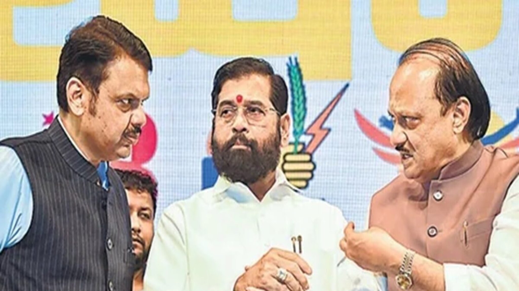 मुंबई वगळता महायुतीत दोस्तीतच कुस्ती, 'या' दोन महापालिका निवडणुकीत एकमेकांसमोर लढणार