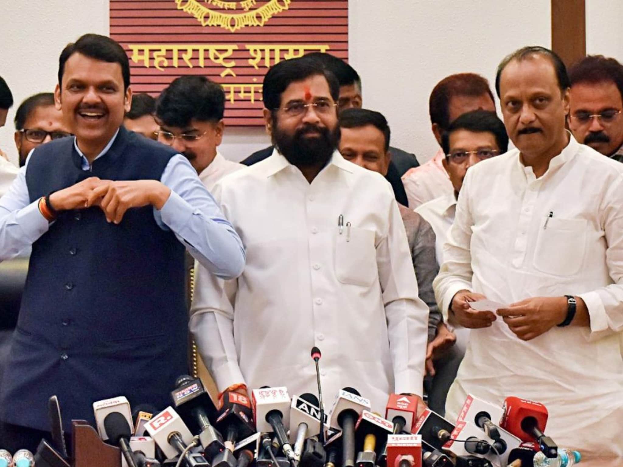 Maharashtra CM : शिवसेनेचा मुख्यमंत्रिपदावर दावा; पण राष्ट्रवादीने काढली हवा, महायुतीत नवा ट्विस्ट, शिंदे टेन्शनमध्ये!