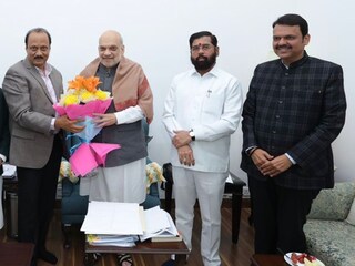 Maharashtra CM : महाराष्ट्राचा मुख्यमंत्री कोण? शिवसेना-राष्ट्रवादीला कुठली खाती, अमित शाहांच्या बैठकीत काय ठरलं? Maharashtra CM : महाराष्ट्राचा मुख्यमंत्री कोण? शिवसेना-राष्ट्रवादीला कुठली खाती, अमित शाहांच्या बैठकीत काय ठरलं?