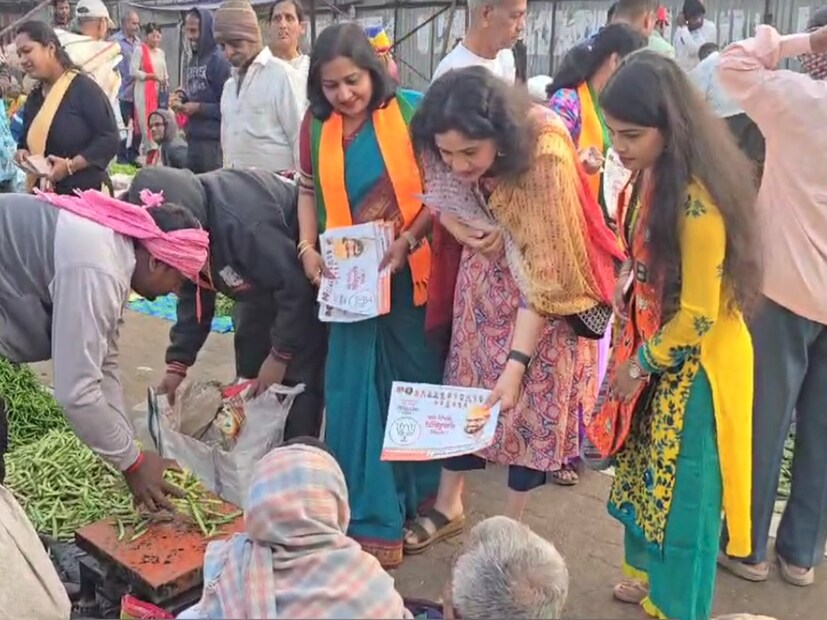 वडिलांच्या प्रचारात मृणालीराजे सक्रीय  झाल्या आहेत. लोकांच्या गाठीभेटी घेतल्यानंतर मृणालीराजे म्हणाल्या की, चांगल्या मतांनी वडील शिवेंद्रराजे भोसले निवडून येतील. 