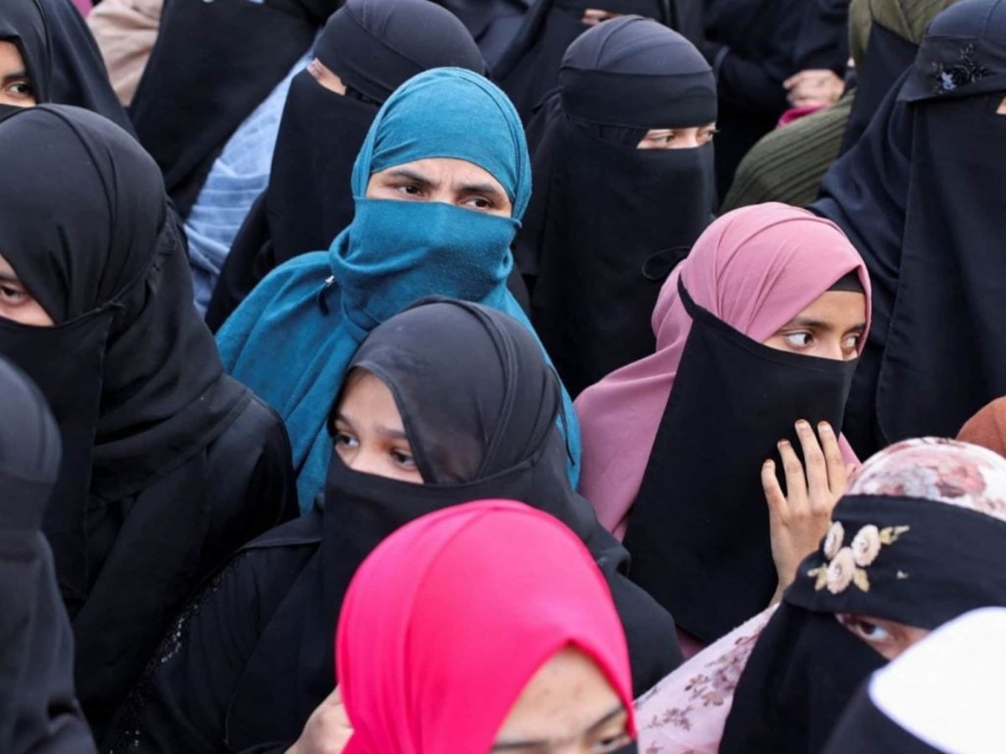 Maharashtra Elections : महायुतीला मुस्लिम महिलांनीही दिली 'दुआ', लाडक्या बहिणींनी फतवा झुगारला!