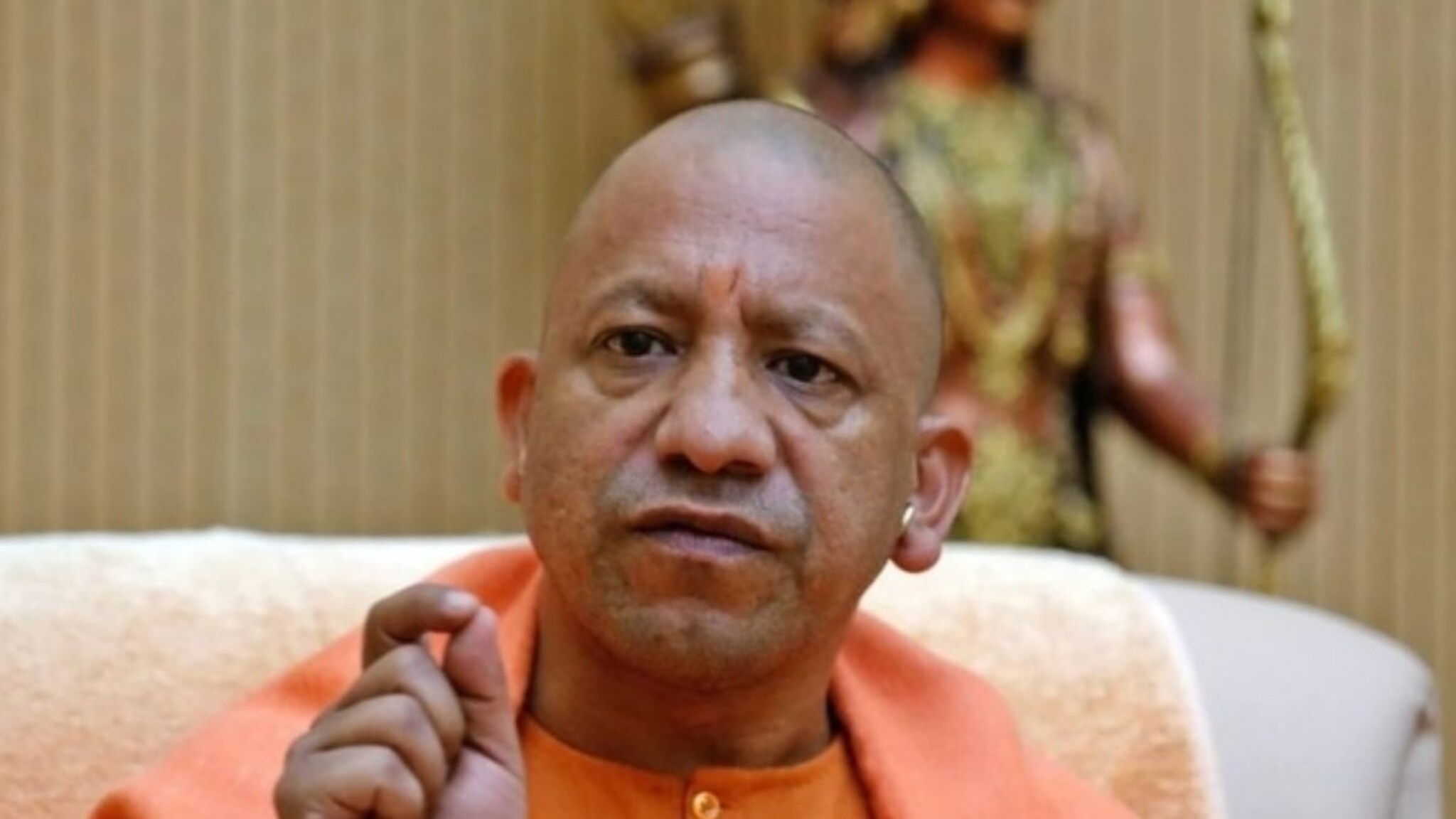 CM Yogi : योगी आदित्यनाथांना जीवे मारण्याची धमकी देणाऱ्या महिलेस मुंबई पोलिसांकडून अटक; बाबा सिद्दीकी हत्या प्रकरणातील धमकीची पुनरावृत्ती