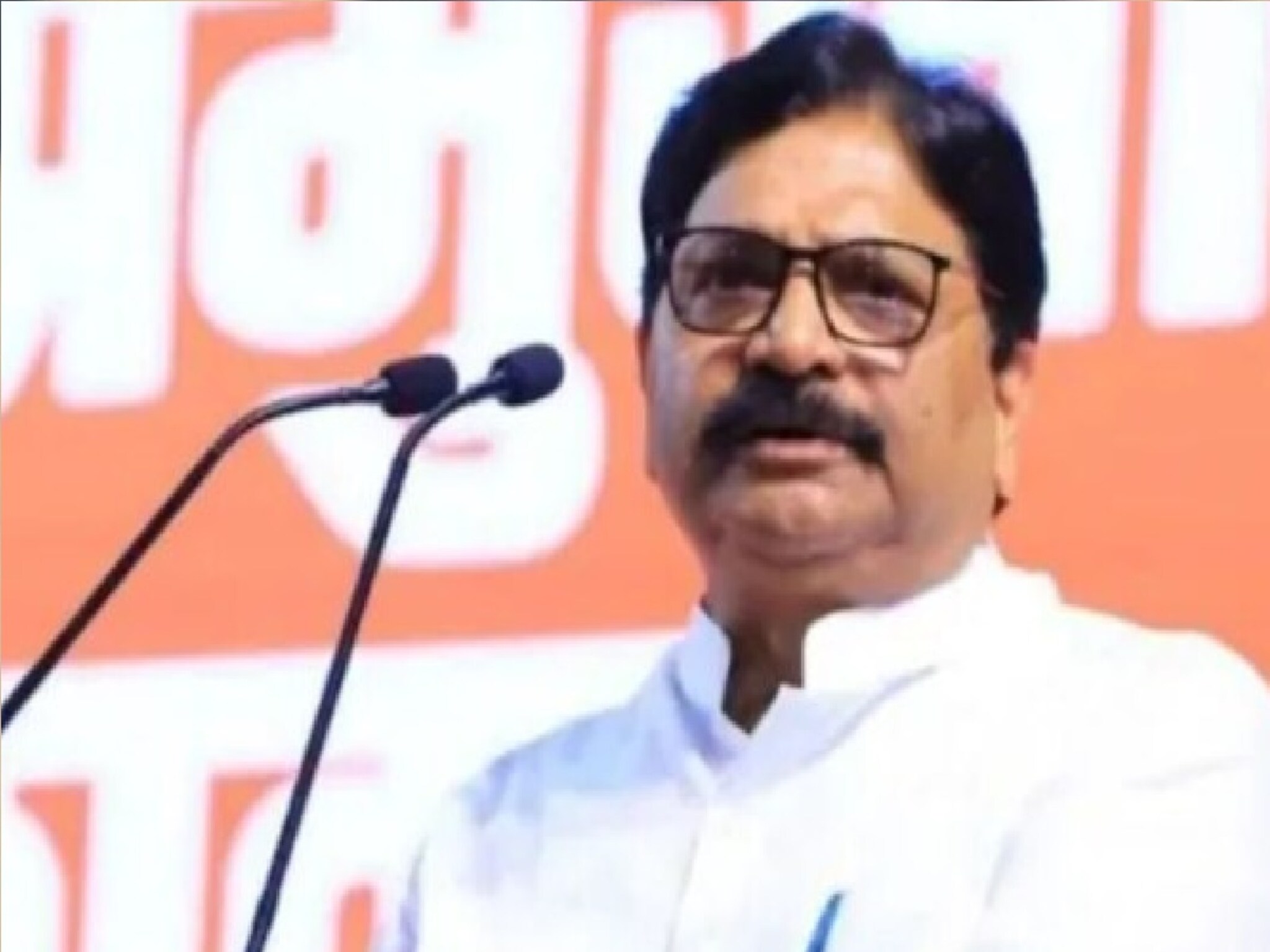 सोमय्यांच्या ज्या आरोपांनी रान उठवलं, 'त्याच' प्रकरणात वायकरांना मोठा दिलासा!