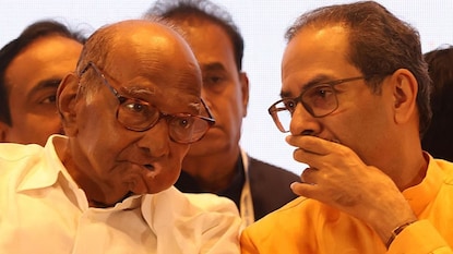 महाराष्ट्राचा पुढचा मुख्यमंत्री कोण? उद्धव ठाकरेंनी घेतली शरद पवारांच्या दोन नेत्यांची नावं महाराष्ट्राचा पुढचा मुख्यमंत्री कोण? उद्धव ठाकरेंनी घेतली शरद पवारांच्या दोन नेत्यांची नावं