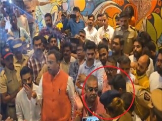 पत्रकार परिषदेत काय घडलं? पत्रकार परिषदेत काय घडलं?