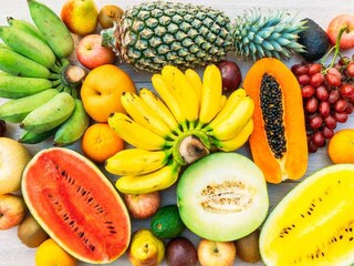 प्रतिकात्मक फोटो : हिवाळ्यात ‘या’ फळांनी पोटाला मिळेल आराम, राहाल फिट प्रतिकात्मक फोटो : हिवाळ्यात ‘या’ फळांनी पोटाला मिळेल आराम, राहाल फिट