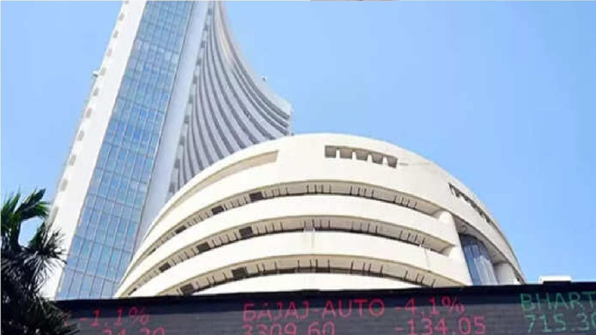 यंदा बंपर कमाई होणार! आगामी वर्ष स्टॉक मार्केटमध्ये कसं जाणार? तज्ज्ञ म्हणाले-हे स्टॉक घेऊन ठेवा