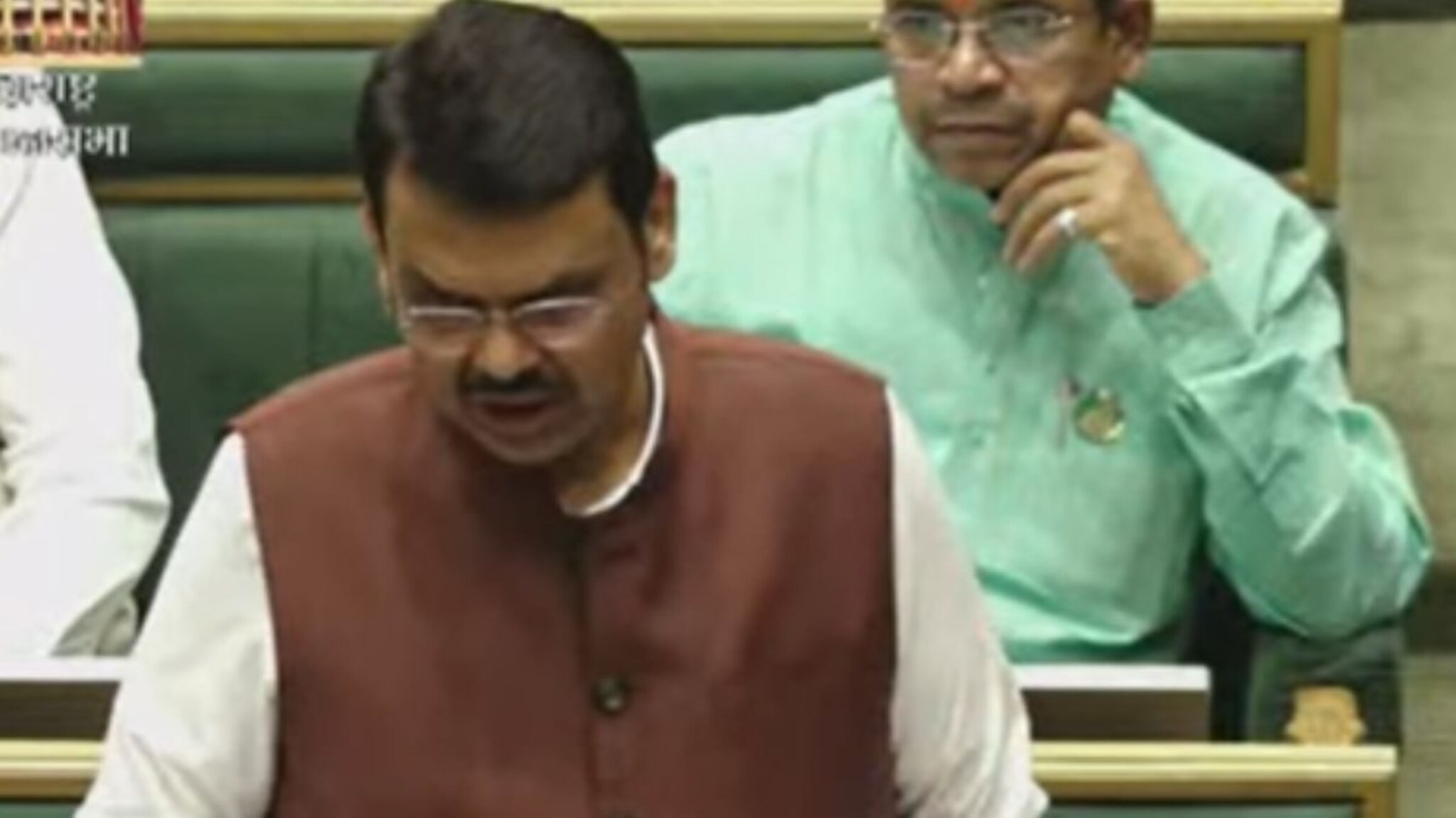 परभणी हिंसाचार, CM फडणवीस यांची मोठी घोषणा, 'तो' पोलीस अधिकारी निलंबित