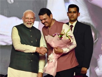 देवेंद्र फडणवीस आणि नरेंद्र मोदी