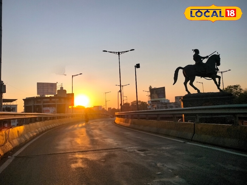 राज्यात डिसेंबरच्या दुसऱ्या आठवड्यापासून थंडीचा जोर वाढला आहे. उत्तर भारतातील शीत लहरींमुळे मराठवाड्यात थंडीची लाट निर्माण झाली होती. काही ठिकाणी तापमानाचा पारा 9 अंशांपर्यंत घसरला होता. राज्यात डिसेंबरच्या दुसऱ्या आठवड्यापासून थंडीचा जोर वाढला आहे. उत्तर भारतातील शीत लहरींमुळे मराठवाड्यात थंडीची लाट निर्माण झाली होती. काही ठिकाणी तापमानाचा पारा 9 अंशांपर्यंत घसरला होता.