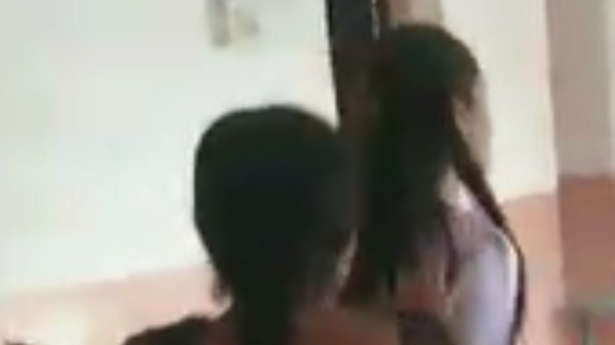 अमळनेरच्या प्रसूती विभागात डॉक्टरांची अरेरावी आणि शिवीगाळ, व्हिडीओ व्हायरल