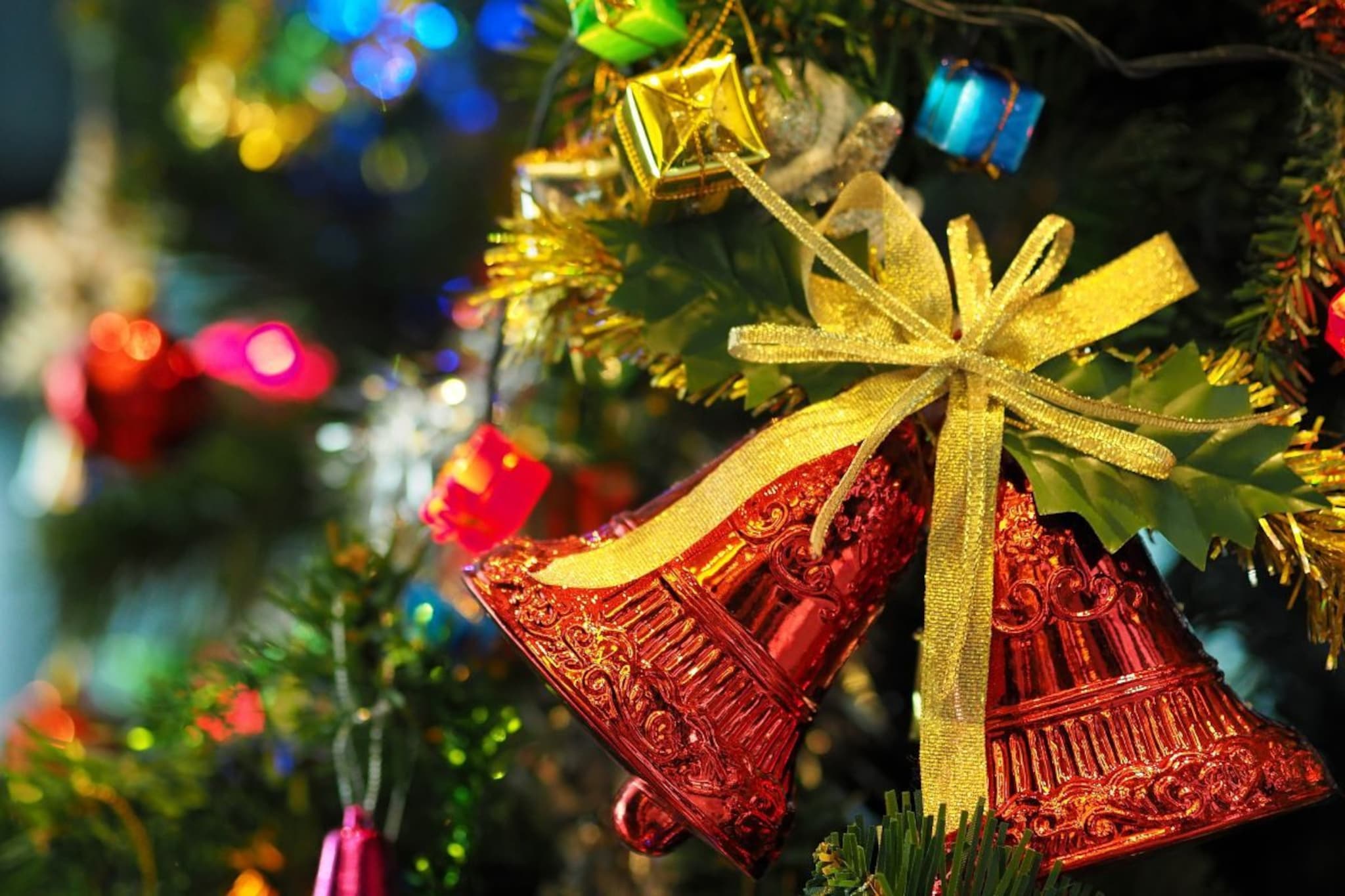 Jingle bell... ख्रिसमसच्या दिवशी म्हणतात, पण जिंगल बेलचा अर्थ काय?