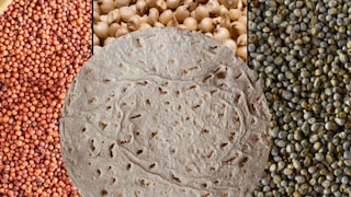 प्रतिकात्मक फोटो : हिवाळ्यात कोणती भाकर खावी नाचणी, ज्वारी की बाजरीची; ‘कोणती’ भाकरी खाल्ल्याने होईल नुकसान ? प्रतिकात्मक फोटो : हिवाळ्यात कोणती भाकर खावी नाचणी, ज्वारी की बाजरीची; ‘कोणती’ भाकरी खाल्ल्याने होईल नुकसान ?