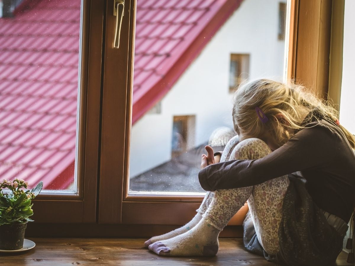 Patenting Tips तुमचं मुल तणावात आहे वापरा ‘या’ सोप्या टिप्स् आणि करा तणावामुक्त