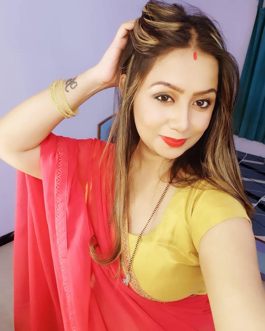 प्रियांका हलदरने क्राईम पेट्रोलच्या अनेक भागांमध्ये दिसला आहे, ALTT (पूर्वी ALTBalaji) वरील उठा पता 4 शो, आणि डीडी नॅशनलवरील शोमध्ये देखील तिने काम केलं आहे.