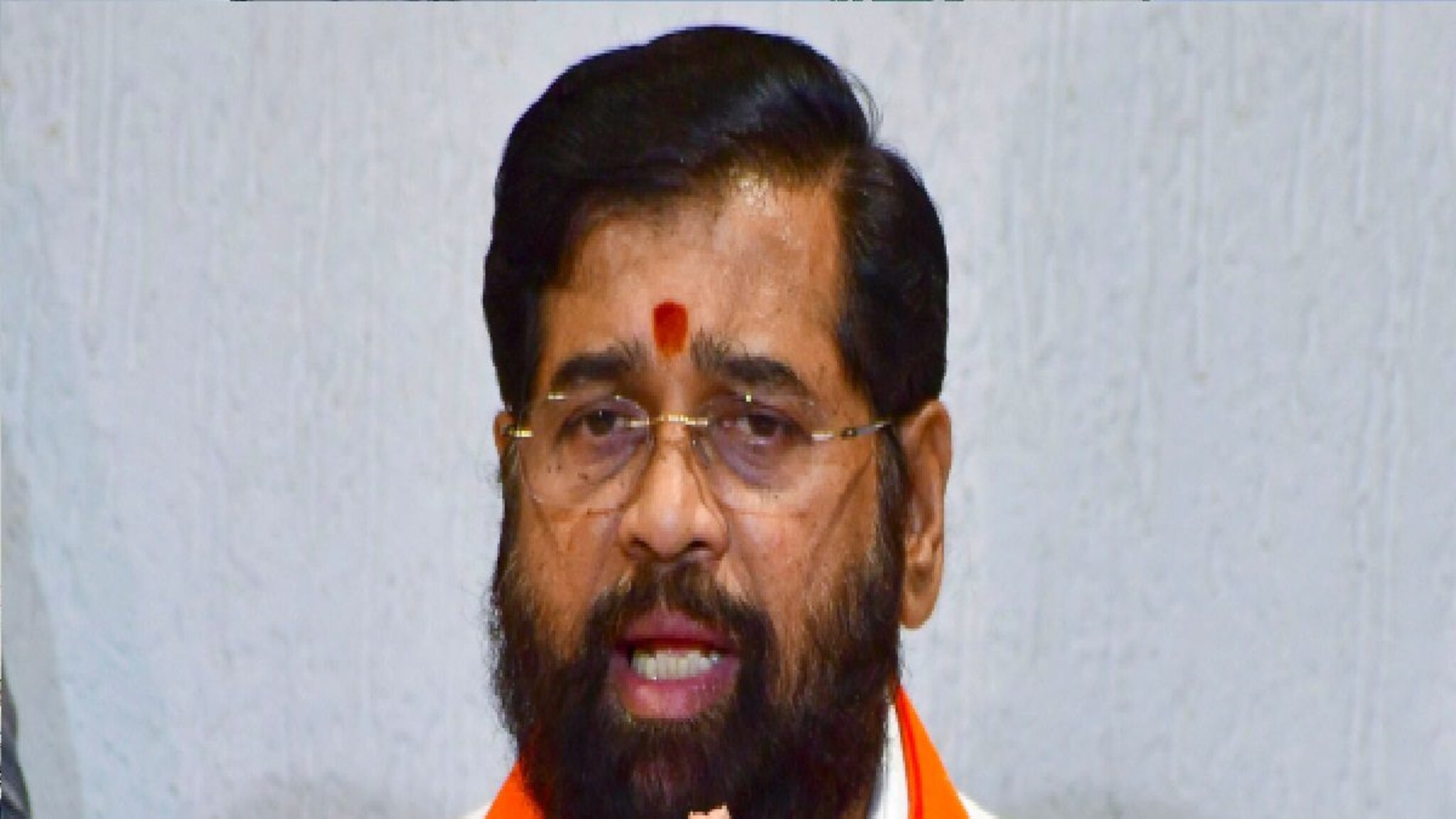 Eknath Shinde : दरे गावातून एकनाथ शिंदेंची पहिली प्रतिक्रिया, मुख्यमंत्रीपदावर काय म्हणाले?
