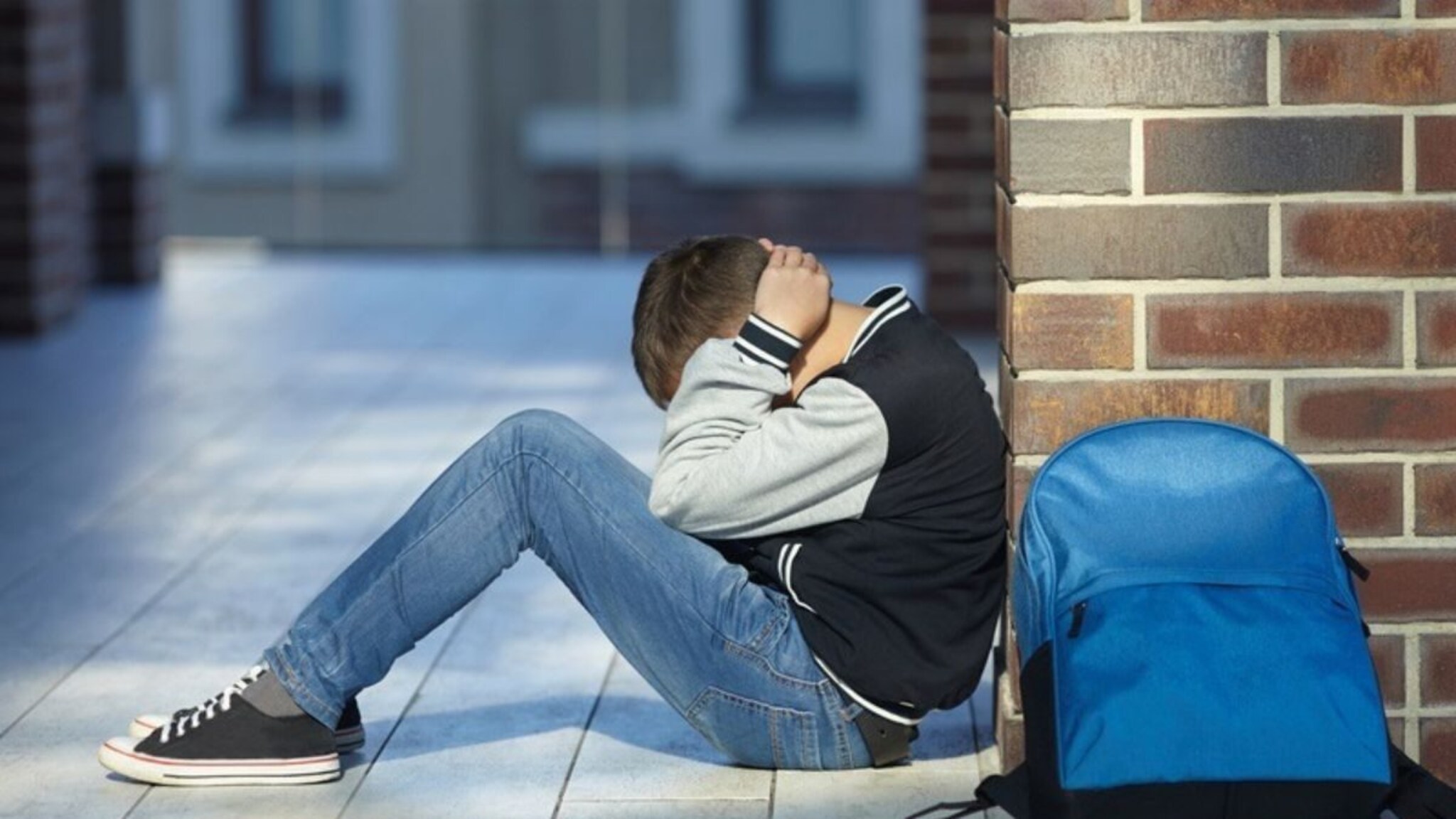 हॉस्टेलमधील मुलावर शिक्षकाचा अत्याचार, दोन महिन्यांपासून सुरू होतं घृणास्पद कृत्य, बुलढाण्यातील प्रकार