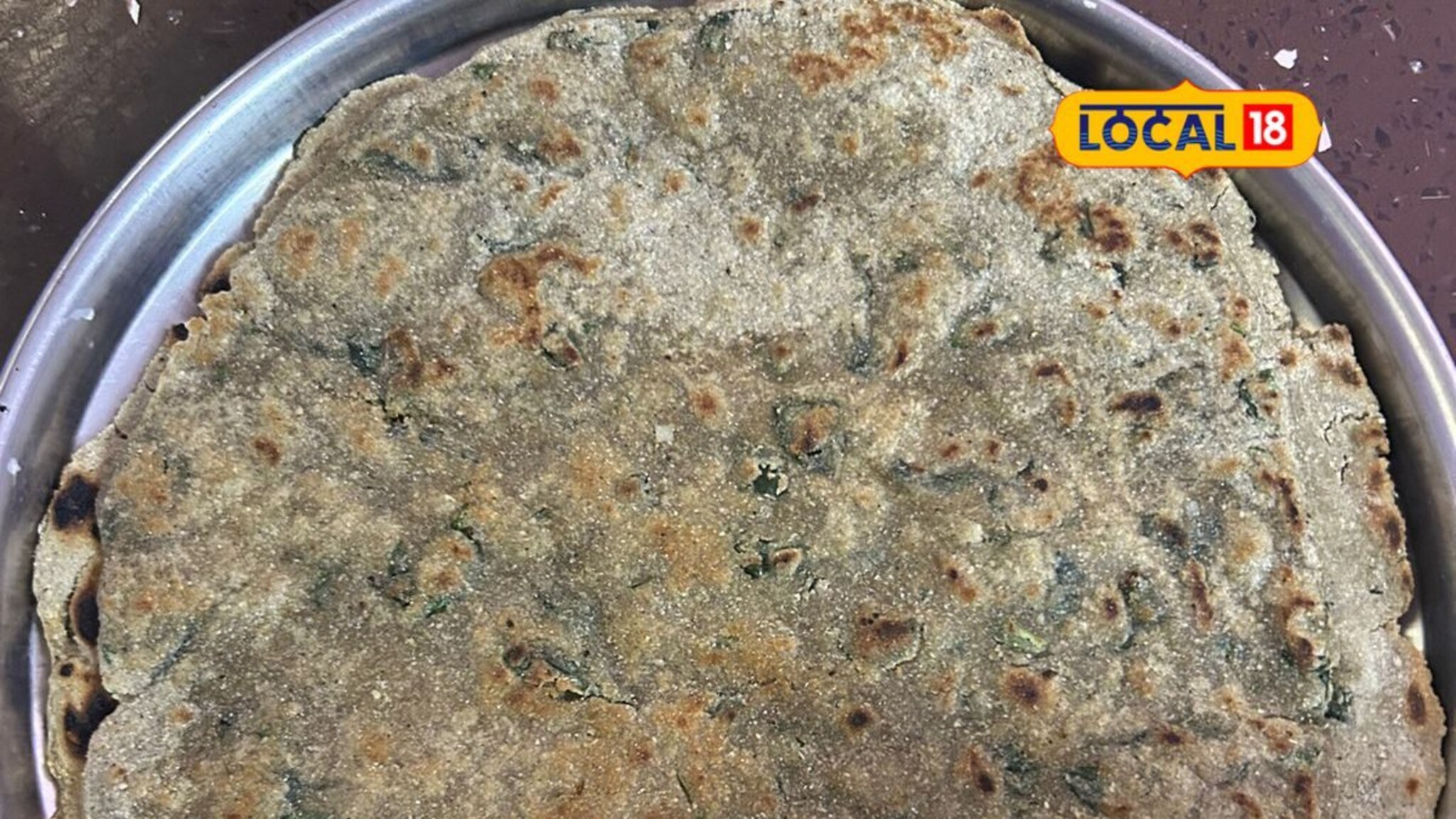 आरोग्यासाठी एकदम योग्य, हिवाळ्यात करा बाजरी मेथी पराठा, संपूर्ण रेसिपी VIDEO