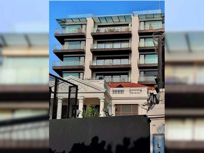 मन्नतला अधिक आलिशान बनवण्याच्या तयारीत असलेल्या शाहरुख खानची पत्नी गौरी खानने गेल्या महिन्यात MCZMA म्हणजेच महाराष्ट्र कोस्टल झोन मॅनेजमेंट अथॉरिटीकडे अर्ज दिला होता. MCZMA ने 10 आणि 11 डिसेंबर रोजी झालेल्या बैठकीत या अर्जाचा त्यांच्या अजेंड्यामध्ये समावेश केला होता.