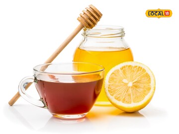 थंडीत आरोग्यासाठी 'हे मिश्रण' आहे संजीवनी, सर्दी-पोटदुखीपासून लगेच मिळतो आराम थंडीत आरोग्यासाठी 'हे मिश्रण' आहे संजीवनी, सर्दी-पोटदुखीपासून लगेच मिळतो आराम