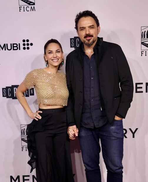 ही एका आईची भावनिक कथा आहे जी पडद्यावर दाखवते की मुलाच्या आयुष्यातील अडचणी आईवर किती परिणाम करतात. हा चित्रपट सेरेब्रल पाल्सी या आजाराने त्रस्त असलेल्या एका मुलाच्या कथेवर आधारित आहे आणि त्याची आई कोणत्याही किंमतीत आपल्या मुलाला बरे करण्याचा निर्धार करते. 