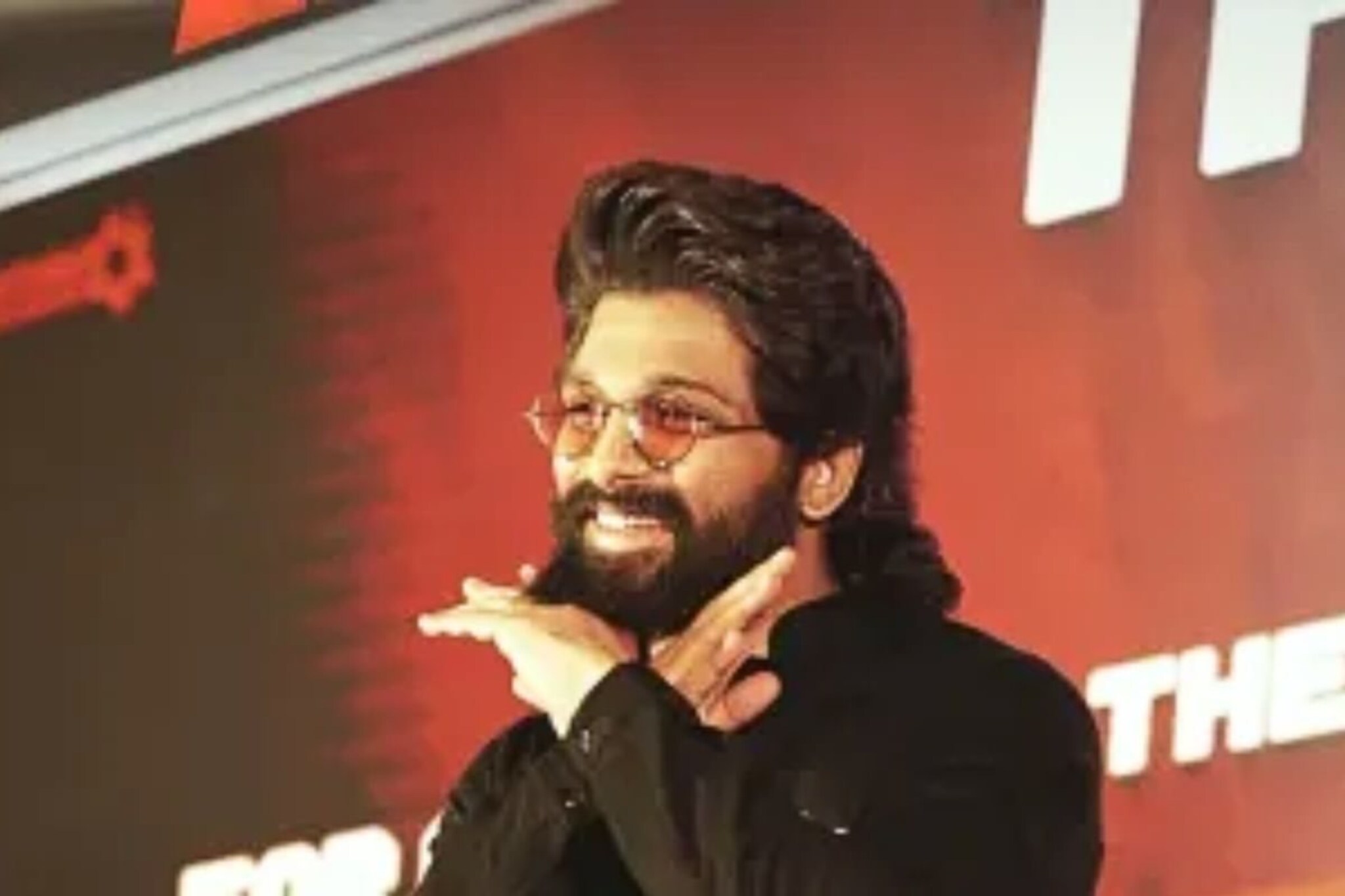 मोठी बातमी!'पुष्पा 2' स्क्रिनिंग चेंगराचेंगरी प्रकरणी अल्लू अर्जुनला जामीन मंजूर