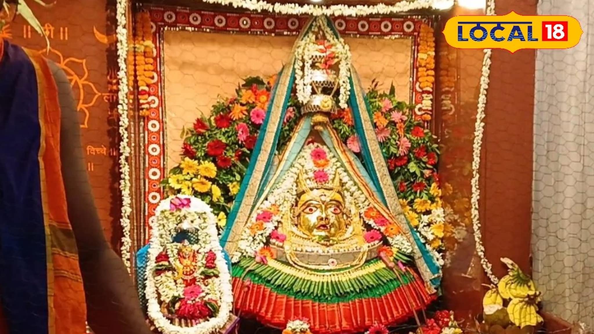 नवीन वर्षाची सुरुवात अंबादेवीच्या दर्शनानं, घरबसल्या घ्या दर्शन, PHOTOS