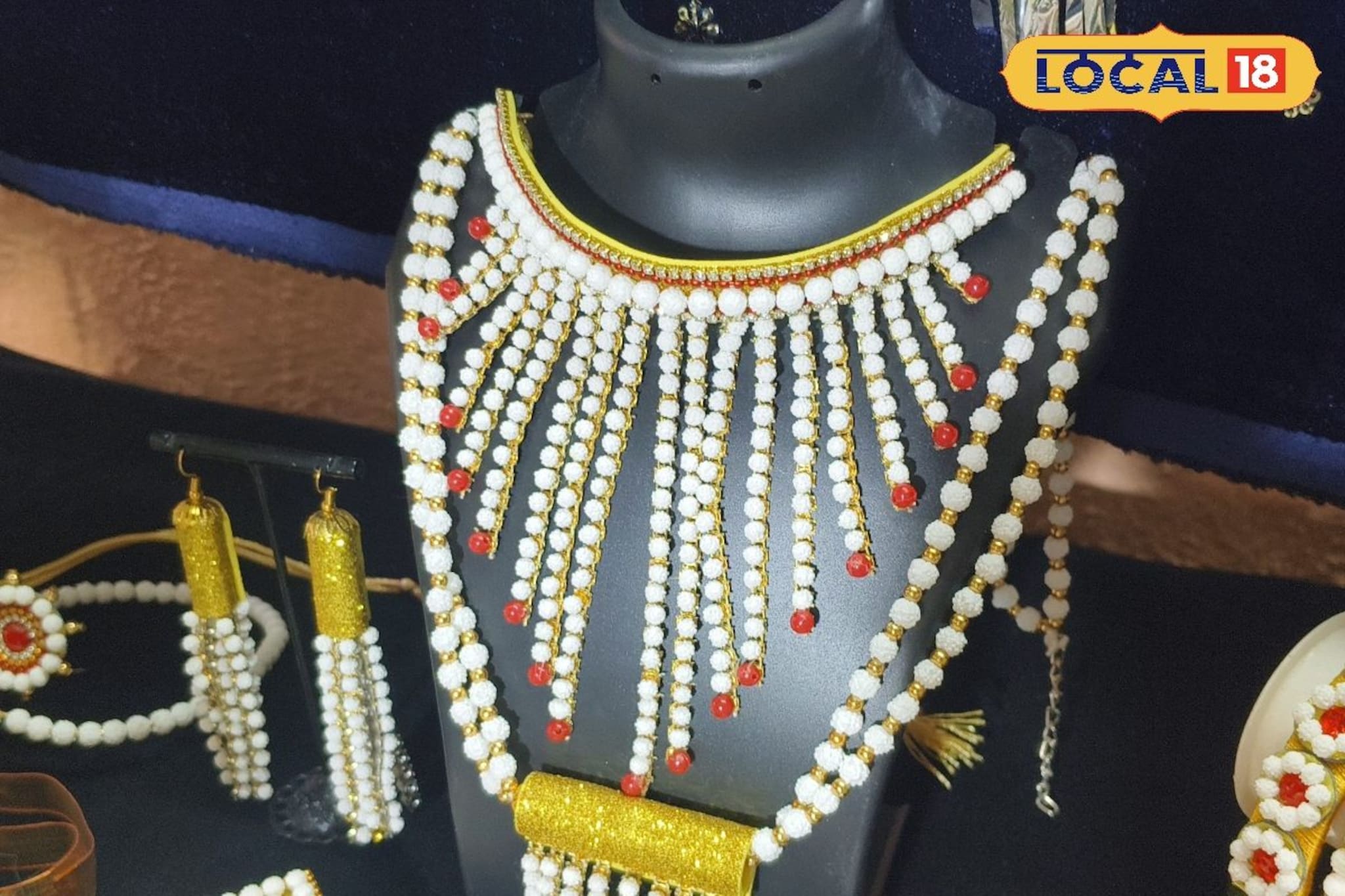 हलव्याच्या दागिन्यांनी खुलवा तुमचं सौंदर्य, मुंबईजवळ मिळतात आकर्षक, सुबक!Address