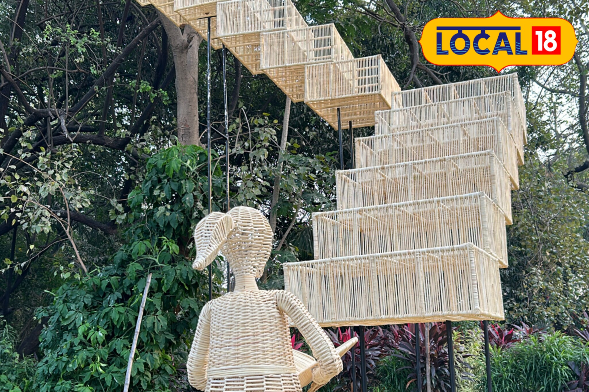 शालेय शिक्षण आणि अडथळे,मुलींच्या शिक्षणाचा काला घोडा आर्ट फेस्टिव्हल अनोखा संदेश