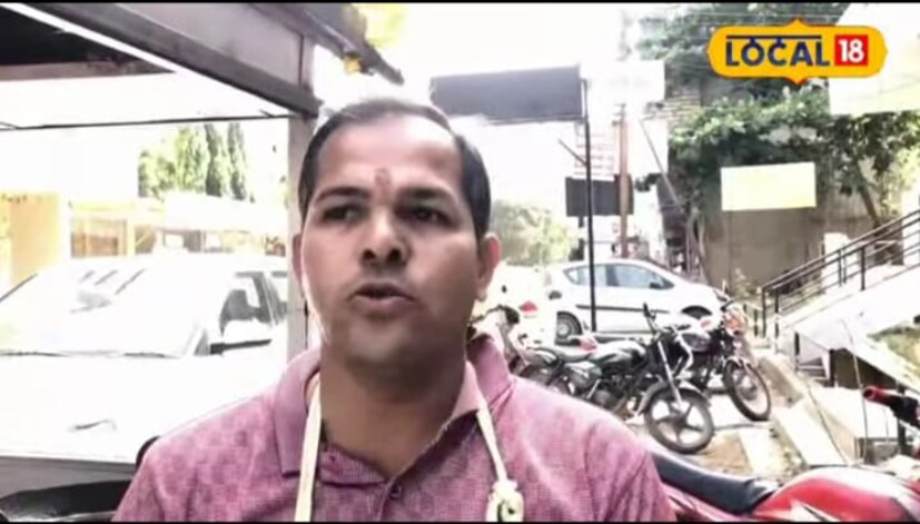  खर्च वजा जाता त्यांना दिवसाला एक हजार ते बाराशे रुपये निव्वळ नफा राहतो. तर महिन्याकाठी 30 ते 35 हजार रुपये ते नफा कमवतात. केवळ सहा तासांमध्ये त्यांना चांगला आर्थिक फायदा या व्यवसायामधून होत आहे. त्याचबरोबर जालना शहरातील नागरिकांशी जोडलेली नाळ देखील कायम राहत असल्याचं महेश शर्मा यांनी सांगितलं. 