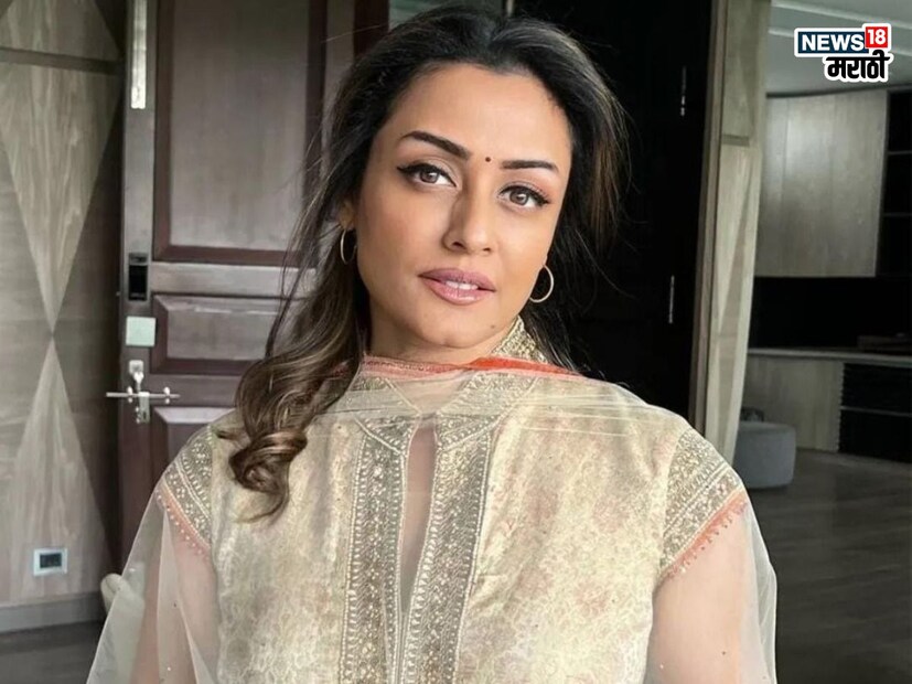 नम्रताने मिस इंडिया युनिव्हर्सचा किताब पटकावला होता. 1998 मध्ये सलमान खान आणि ट्विंकल खन्नासोबत तिने बॉलिवूडमध्ये पदार्पण केले. 