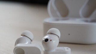 ईअर बड्स ईअर बड्स