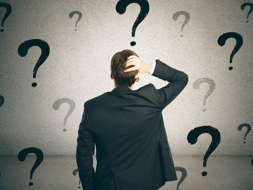 तसे पाहाता हे प्रश्नार्थक शब्द आहेत ज्यामध्ये Who’s आणि Whose हे दोन शब्द आहेत. पण या दोघांमध्ये फरक काय? 