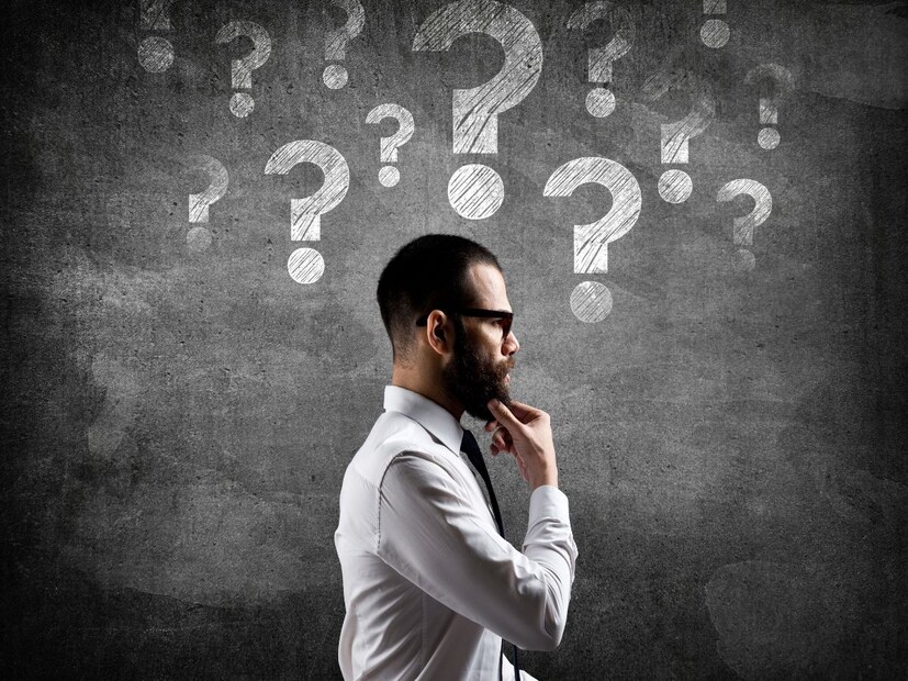 Who’s आणि Whose यांच्या उच्चारांत साम्य असलं तरी त्यांचा अर्थ आणि उपयोग भिन्न आहे.