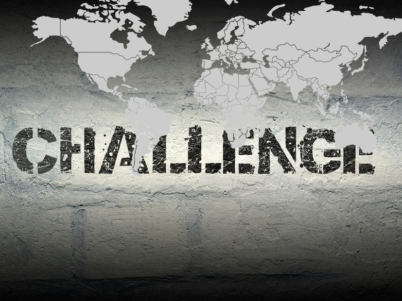 आयुष्यात चॅलेंजेस मिळणं तसं काही वेगळं नाही. लहानपणा पासून ते अगदी मोठे होईपर्यंत आयुष्यात वेगवेगळे चॅलेंजेस येत असतात. आपण त्या सगळ्यांना तोंड देत पुढे जात असतो. आयुष्यात चॅलेंजेस मिळणं तसं काही वेगळं नाही. लहानपणा पासून ते अगदी मोठे होईपर्यंत आयुष्यात वेगवेगळे चॅलेंजेस येत असतात. आपण त्या सगळ्यांना तोंड देत पुढे जात असतो.