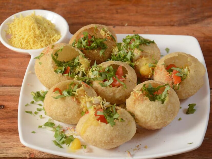 नागरिकांमध्ये या ऑफर सेंटरला चांगला प्रतिसाद मिळत आहे. हे जय दुर्गा चार्ट  सेंटर लोकमत स्क्वेअर ते रहाटे चौक जाणाऱ्या रस्त्यावर असून गेल्या काही दिवसांपासून खवय्यांची तुफान गर्दी पहायला मिळत आहे. 