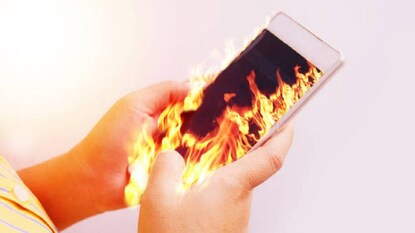 स्मार्टफोन हिटिंग प्रॉब्लम स्मार्टफोन हिटिंग प्रॉब्लम