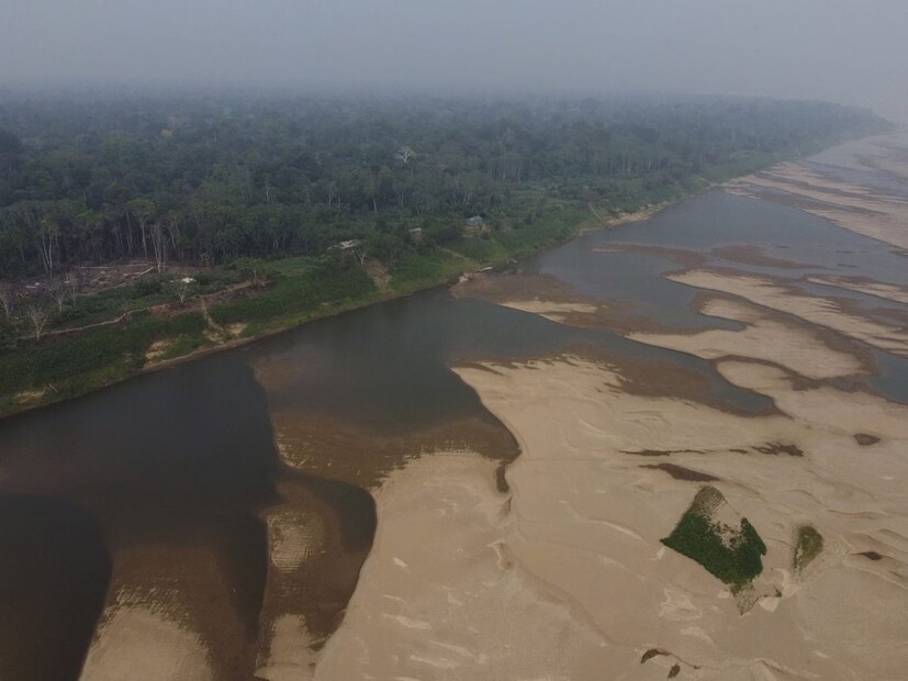 स्वीस फेडरल इन्स्टिट्युट ऑफ टेक्नॉलॉजीचे स्ट्रक्चरल इंजीनिअरिंचे चेअरपर्सन वॉल्टर कॉफमन यांनी लाइव्ह सायन्सला दिलेल्या मुलाखतीत सांगितलं होतं की या नदीवर पूल नाही कारण त्याची गरजच नाही. नदी अशा ठिकाणाहून वाहते जिथं पुलाची गरजच नाही. जिथं लोकसंख्या जास्त नाही.