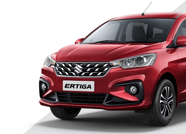 maruti ertiga सारखीच सेम, toyota ची दुसरी मिनी innova, पण मायलेज किंग कोण?