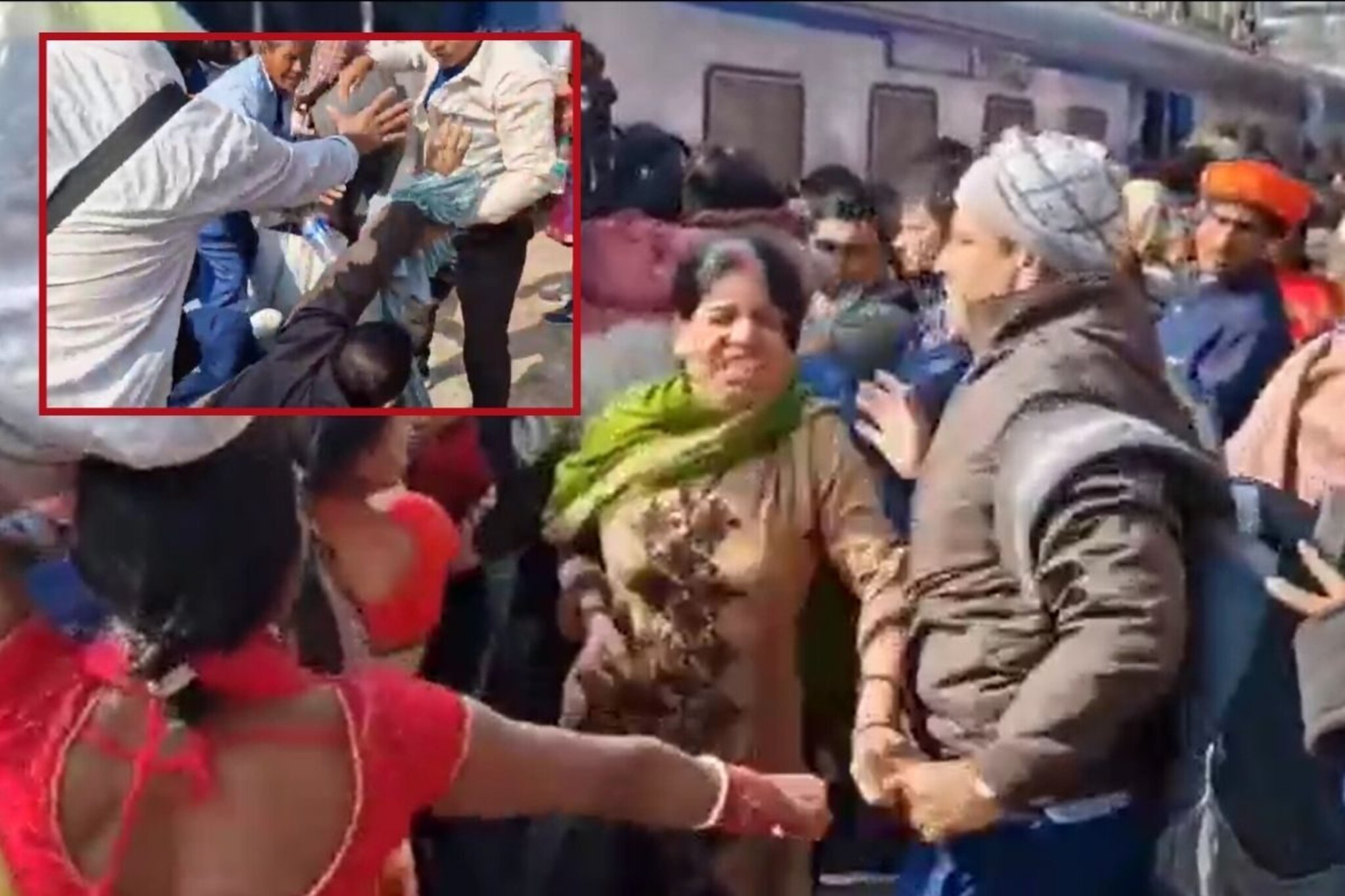 महाकुंभाला जाणाऱ्या रेल्वेत तुफान राडा, 2गटांनी एकमेकांना लाथा-बुक्क्यांनी धुतलं