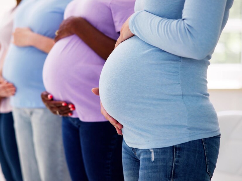 दुर्गच्या जिल्हा रुग्णालयात 23 जानेवारीला शबाना आणि साधना यांची सिझर डिलीव्हरी झाली. शबानाला रात्री 1.25 मिनिटांनी तर साधनाने रात्री 1.34 मिनिटांनी बाळांना जन्म दिला. दोघींनाही डिस्चार्ज देण्यात आला. (प्रतीकात्मक फोटो)