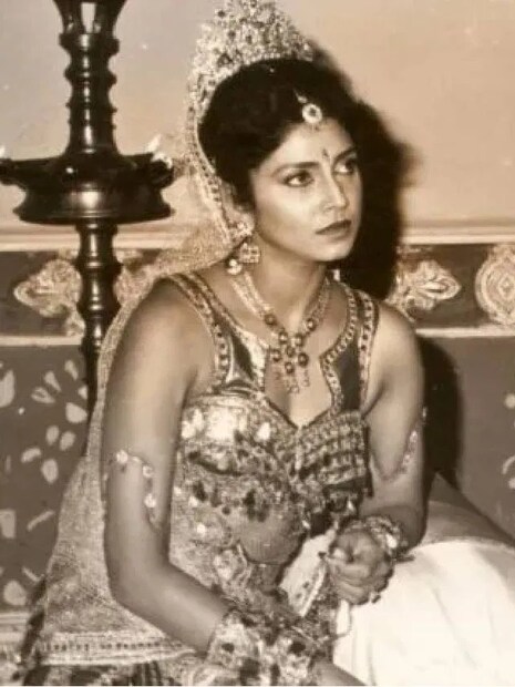 हिंदी टेलिव्हिजनवरही वर्षा यांनी स्वतःचा ठसा उमटवला. बी. आर. चोप्रा यांच्या महाभारत मालिकेत त्यांनी अभिमन्यूची पत्नी उत्तरा ही भूमिका साकारली होती, जी आजही लोकांच्या लक्षात आहे. त्यानंतर 'चंद्रकांता' या गाजलेल्या मालिकेत 'रुपमती' ही भूमिका त्यांनी साकारली, ज्यामुळे हिंदी प्रेक्षकांनी त्यांना डोक्यावर घेतले.